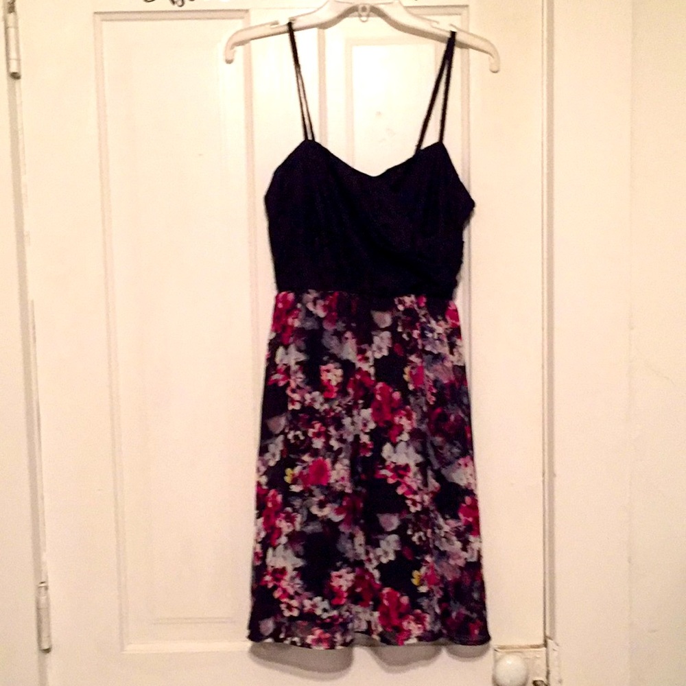 Mini floral strap dress